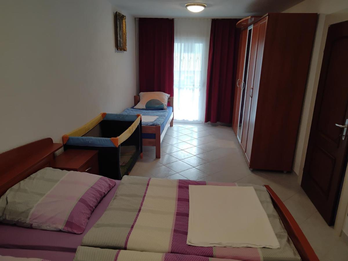 Apartments Marko Sutivan Insel Brac Εξωτερικό φωτογραφία