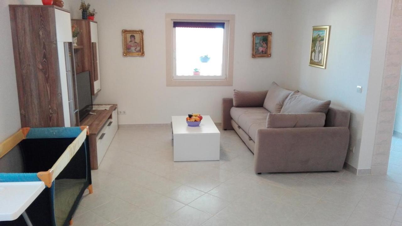 Apartments Marko Sutivan Insel Brac Εξωτερικό φωτογραφία