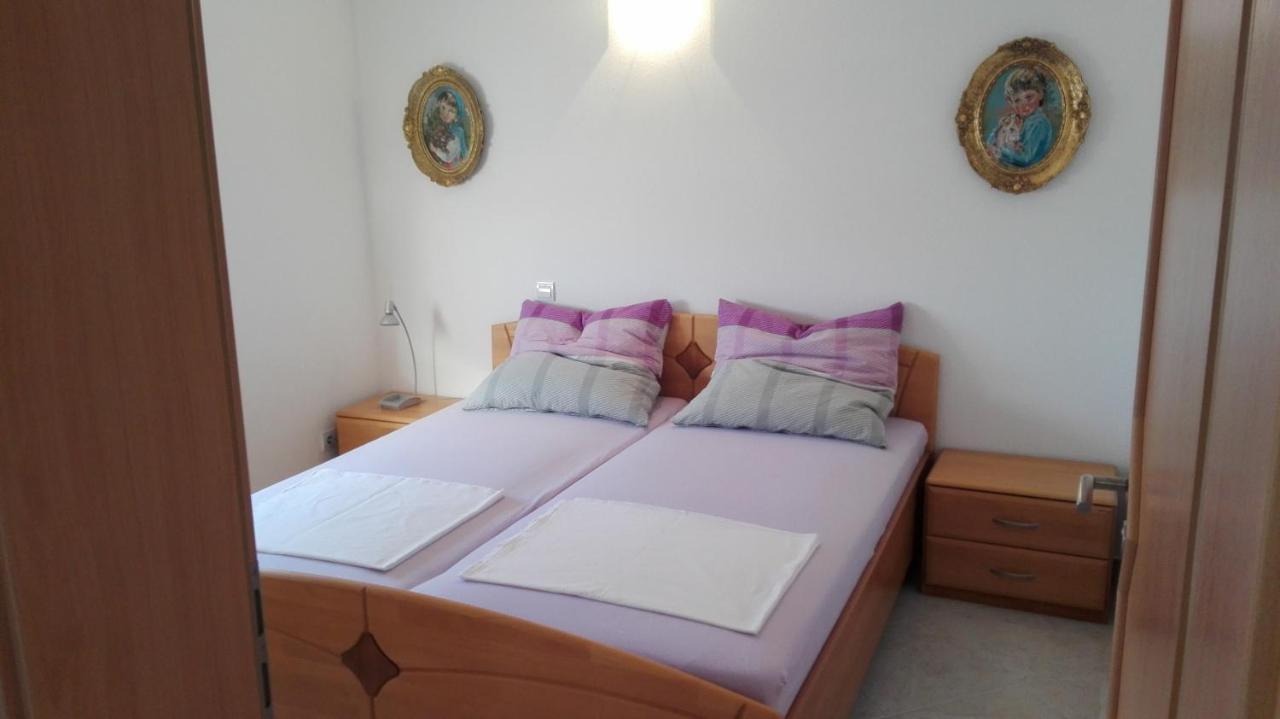 Apartments Marko Sutivan Insel Brac Εξωτερικό φωτογραφία